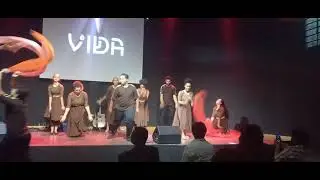 Coreografia Igreja Cristã Vida - Atraidos  pelo Fogo