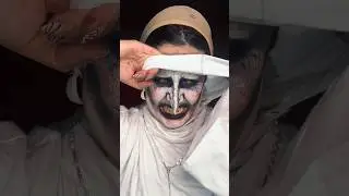 THE NUN MAKEUP REMOVAL - I REMOVE MY MAKEUP
