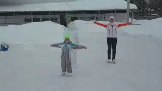 С внуками 😀на открытых площадках,  март 2023. Серов. Свердловская область.