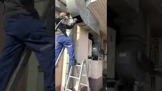 Очистка магистральных воздуховодов от пыли через люки.