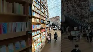 COEX’s mall Starfield Library #bloomfieldadventures #bloomfieldtravels  #insta360OneRS1Inch