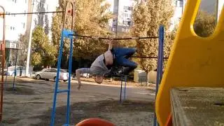 Мишка страдает фигнёй