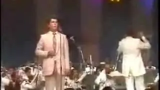 Arif Vladi - Rruga jonë e ka emrin Enver Hoxha.wmv