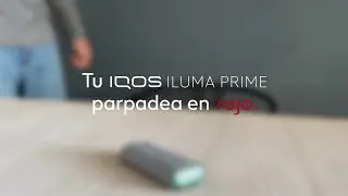 ¿Qué debo hacer si mi dispositivo IQOS ILUMA PRIME parpadea en rojo?