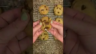 the BEST dairy free chocolate chip cookies!! #chocolatechipcookies #dessert #dairyfree