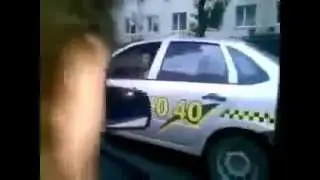 Эрик Давидыч едет на Ладе Приоре