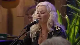Lorrie Morgan sings A Picture of Me (Without You)