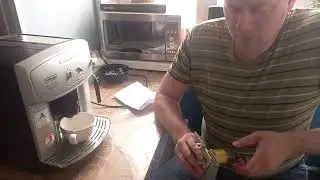 Ремонт кофемашины Делонги Венеция.