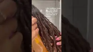 My rule of thumb: if it’s white, I don’t use it on my locs. Buildup be gone! #locs #dreads