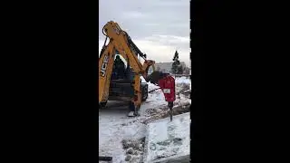 РАБОТА ГИДРОМОЛОТА ИМПУЛЬС120 НА ЭКСКАВАТОРЕ ПОГРУЗЧИКЕ!