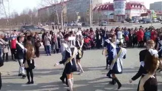 Прощальный вальс выпускников в Ноябрьске
