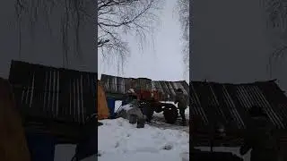 откатываю передний мост трактора т 40 ам