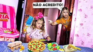 I TESTED MY LITTLE SISTER'S OBEDIENCE WITH TOY FOOD!