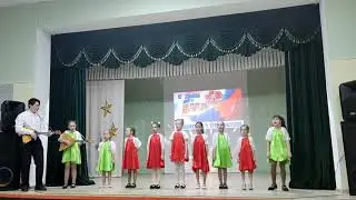 Детский хор родничок с песнями под балалайку на 23 февраля