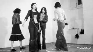 Marina abramovic performans sanatinin , korkunç bir sosyal deneye dönüşmesi