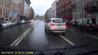 Я ж на BMW еду! Нахуй мне поворотники и зеркала!