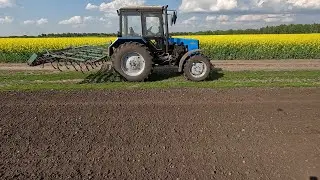 Культивація під сою по оранці. Мтз 892.2 з компактором.