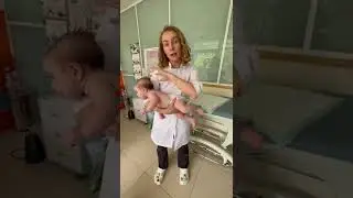 Как правильно держать малыша?