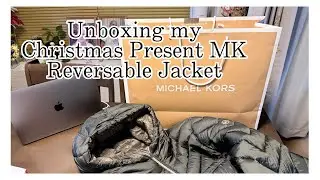 Uboxing my Christmas Present MK Reversable Down Jacket 🧥🥰❤️