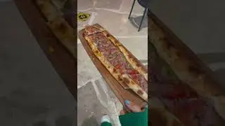 Турецкая еда прекрасна! пиде с мясом😋 