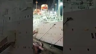 The death of the steamship 