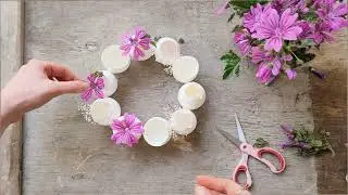 Centrotavola di Pasqua e segnaposto abbinato per decorare la tavola con stile