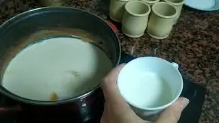 Топлёное молоко из духовки и ряженка.