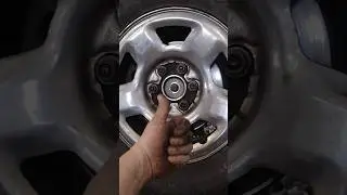 SUPER Professional Mechanic Stuff - F150 Wheel Bearing Repair