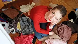 Je trie mes tissus (et je raconte plein de trucs)