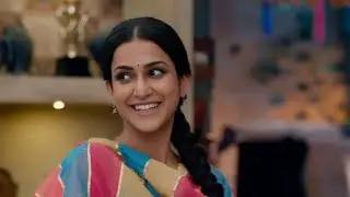 Bani Layai Rajat Ke Liye Gift