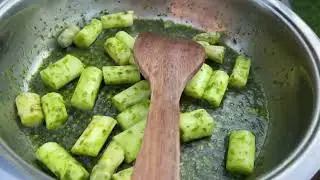 Asparagus. How they cut it in Germany and how I prepared it. From producer to consumer. Spargel R...