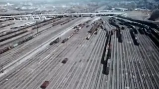 Vintage railroad film - Sante Fe - Argentine yard