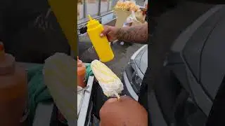 Elote ( Street vendors ) Corn on the Cob