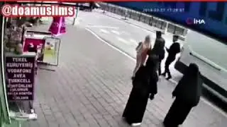Разватница ,против хиджаба в Турции.
