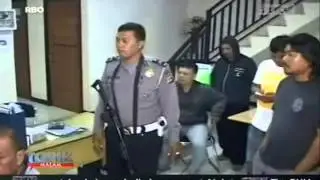 [ANTV] TOPIK, Gara-gara Telepon Mesum Kantor Pembiayaan Diamuk Massa