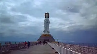 Я и Таня Лебедева из Новосибирска..остров Хайнань город Санья август 2017  22 08-31 08