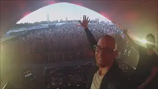 SummerBurst Stockholm 2015. Frontliner Takes My Camera Up On Stage!
