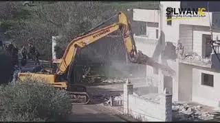 جرافات الاحتلال تهدم منزل عائلة عليان في العيساوية بالقدس _ وتترك 17 فردا بلا مأوى . . .