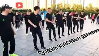 Kamro - Caliber. Ну очень обалденно. А музыка и танец просто огонь.