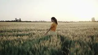 Copyright Free Beautiful cute girl Background video Use free 4k HD