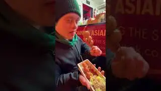 The best street food chicken balls ever #streetfood #foodreview  #bangkokwokstreetkitchen  #thaifood