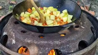 Plantam răsadurile în gradina de la Căsuța din Padure !