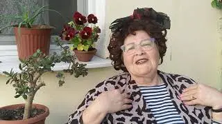Тетя Соня фанатка сцены