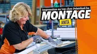 Printdeal.be Meet The Makers – Anita, monter des roll-up banners