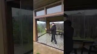 Безрамное остекление веранды