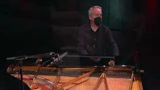 FRANZ SCHUBERT: Impromptu in A-flat major, D.935, no.2