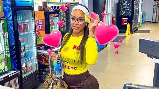 Cashier Falls in LOVE on The Clock!