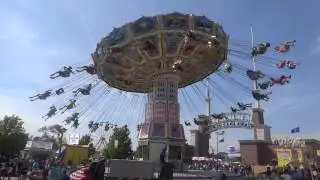 🎠🎈Wave Swinger at the 2014 Wisconsin State Fair