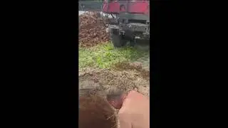 Бурение колодца машиной