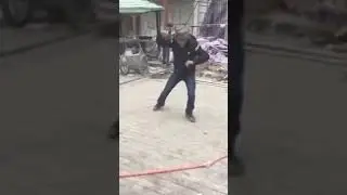 ТАДЖИКСКИЙ ТАНЕЦ ,НА СТРОЙКЕ